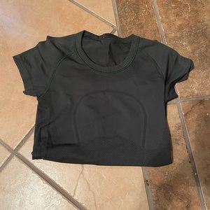 Dark Green LuLu Swiftly Tech size 4